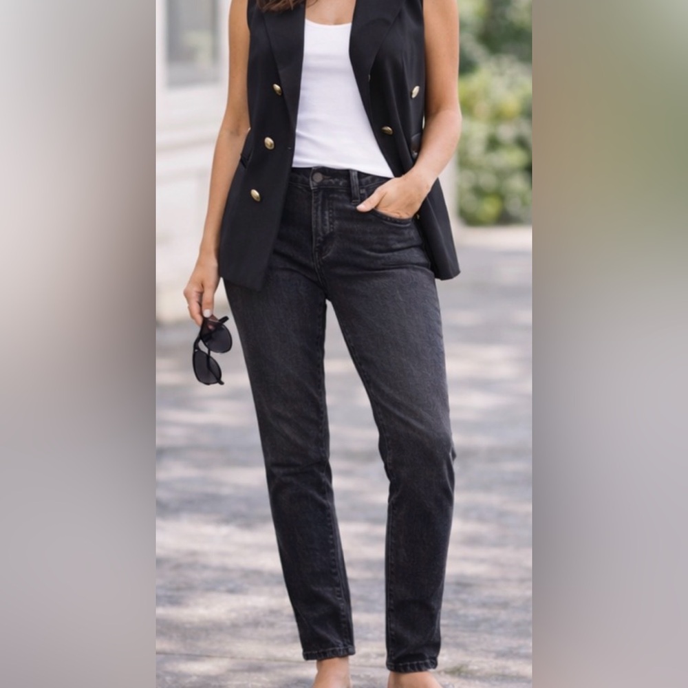Frame Denim High-Rise Black Straight Jeans